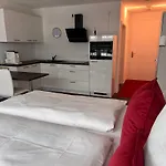 Luxus Studio in Bestlage